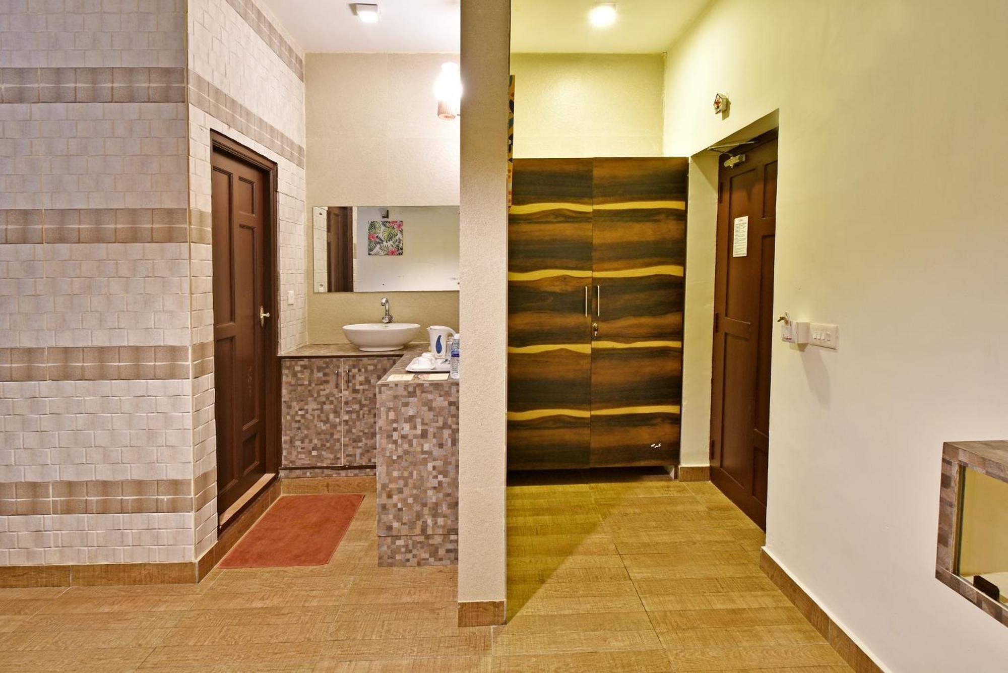 Poppys Olive De' Villa Auroville Exterior foto